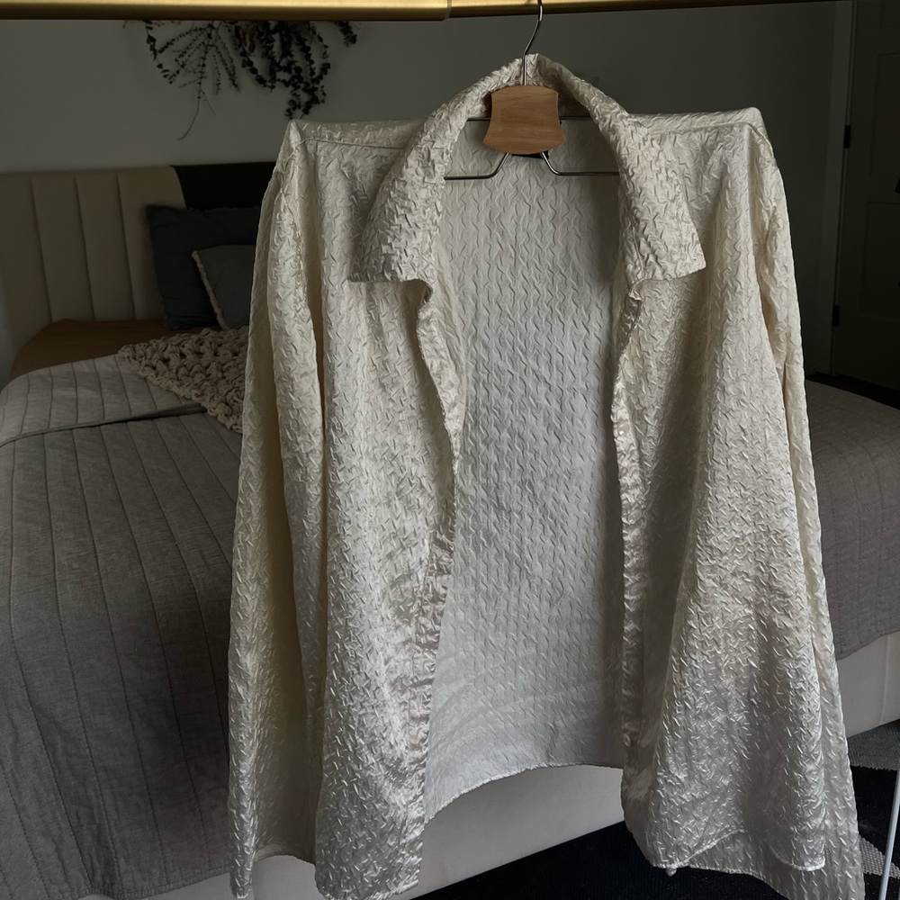 vintage textured wide sleeve button up